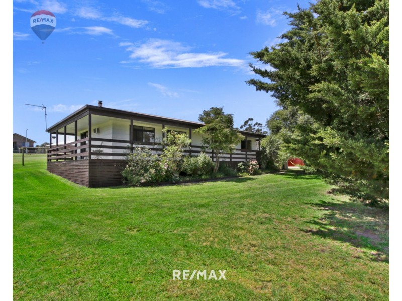 4 Brolga Grove, Metung VIC 3904