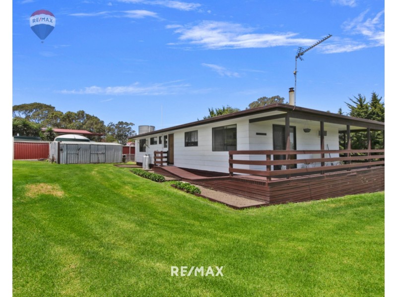 4 Brolga Grove, Metung VIC 3904