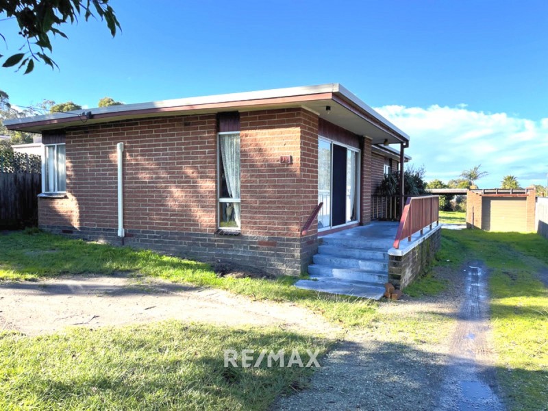 32 Point Road, Kalimna VIC 3909