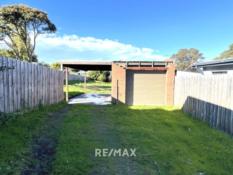32 Point Road, Kalimna VIC 3909