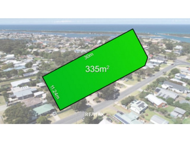 2/32 Point Road, Kalimna VIC 3909
