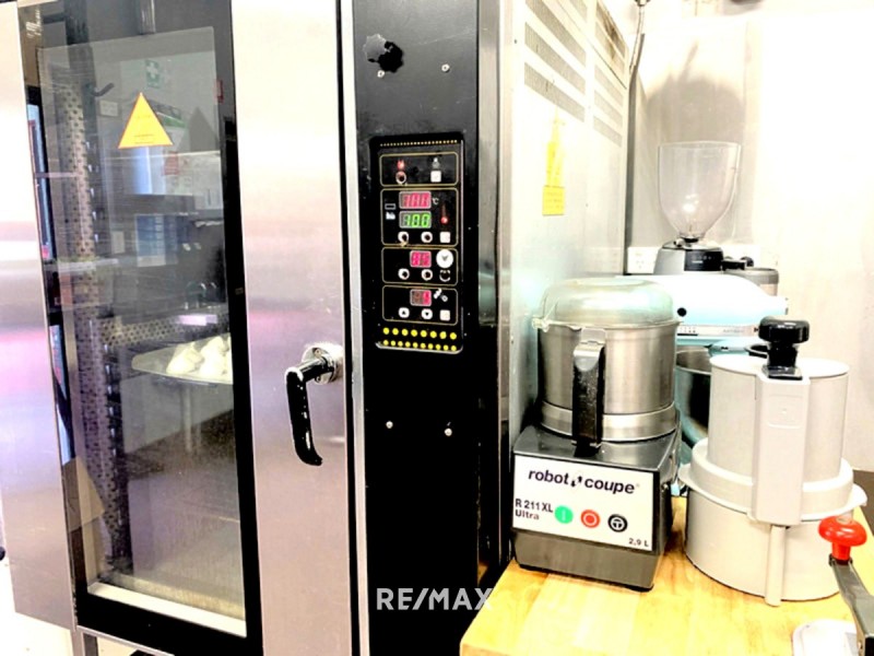 26 Myer Street (Funky Monkey), Lakes Entrance VIC 3909