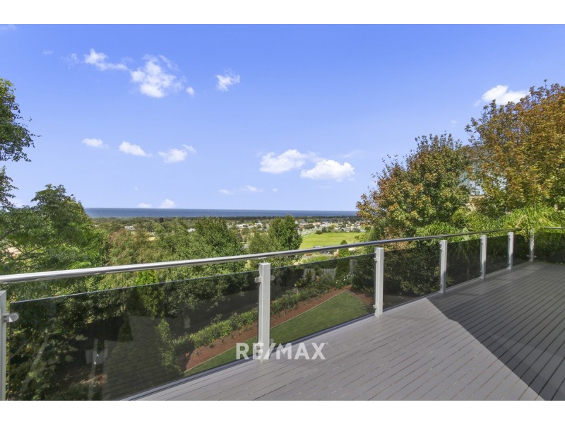 53 Sea-Lakes Close, Lakes Entrance VIC 3909