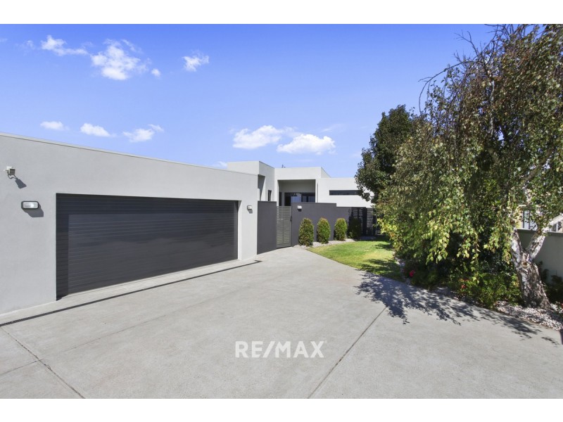 53 Sea-Lakes Close, Lakes Entrance VIC 3909