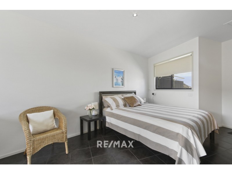 53 Sea-Lakes Close, Lakes Entrance VIC 3909