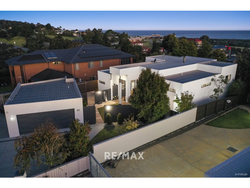 53 Sea-Lakes Close, Lakes Entrance VIC 3909