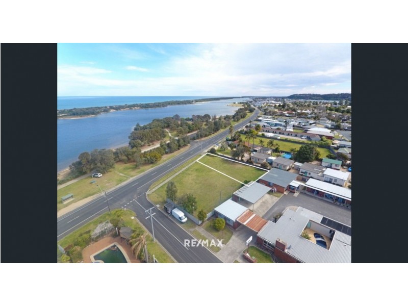 673 Esplanade, Lakes Entrance VIC 3909