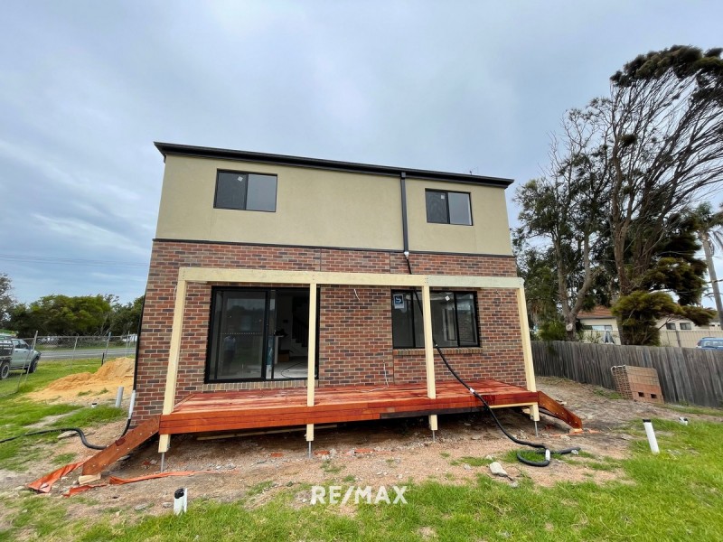 673 Esplanade, Lakes Entrance VIC 3909