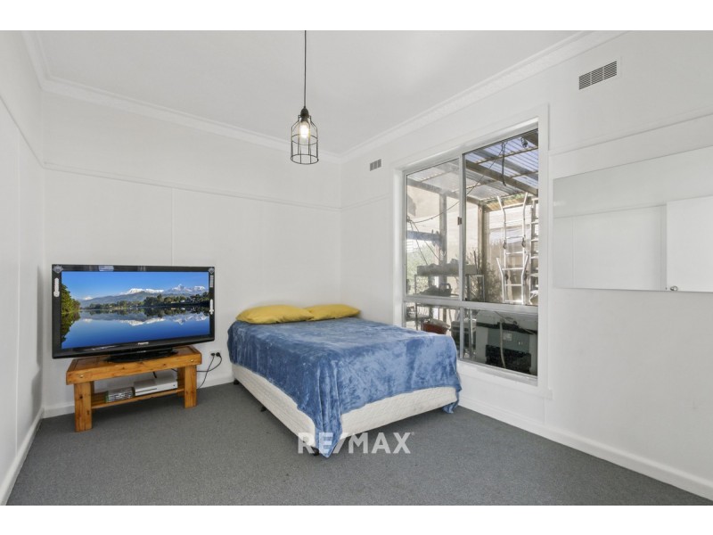 18 O’Neills Road, Lakes Entrance VIC 3909