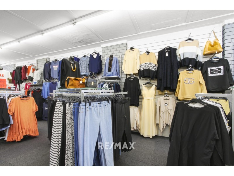 24 Myer Street (Destiny3 Clothing Shop), Lakes Entrance VIC 3909