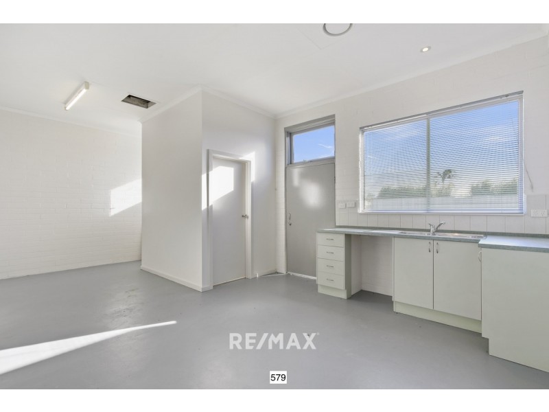 579 – 581 Esplanade, Lakes Entrance VIC 3909