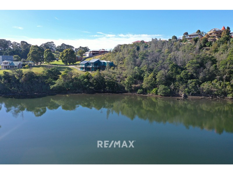 30 Tarra Drive, Lakes Entrance VIC 3909