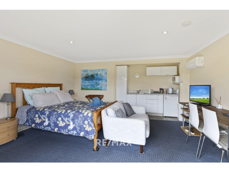 30 Tarra Drive, Lakes Entrance VIC 3909