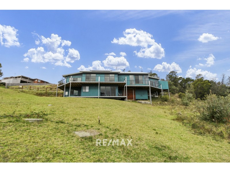 30 Tarra Drive, Lakes Entrance VIC 3909