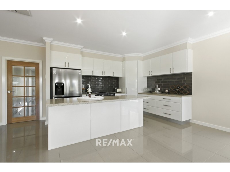 31 Tambo Boulevard, Metung VIC 3904