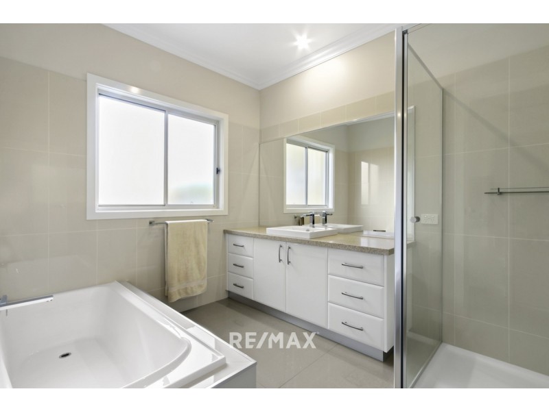 31 Tambo Boulevard, Metung VIC 3904