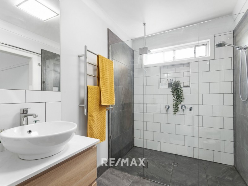 669 Esplanade, Lakes Entrance VIC 3909