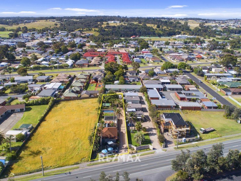 669 Esplanade, Lakes Entrance VIC 3909