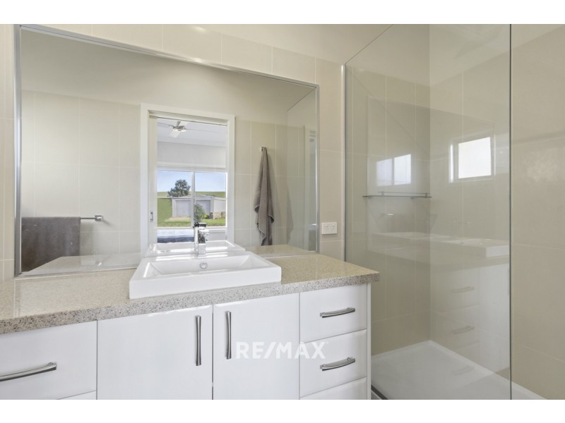 31 Tambo Boulevard, Metung VIC 3904