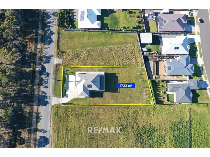 108 Thorpes Lane, Lakes Entrance VIC 3909