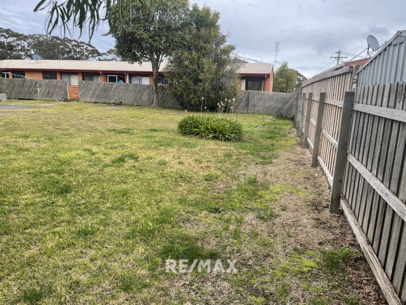 8/23 ALEXANDRA Avenue, Kalimna VIC 3909