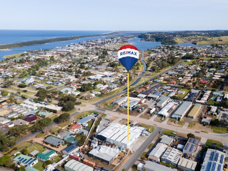 2 Don Road, Lakes Entrance VIC 3909