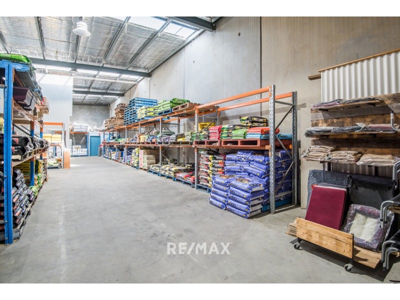 2 Don Road, Lakes Entrance VIC 3909