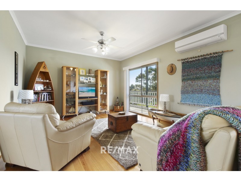 1 Heather Court, Metung VIC 3904