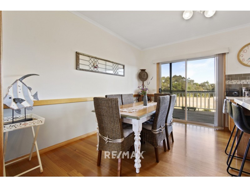 1 Heather Court, Metung VIC 3904