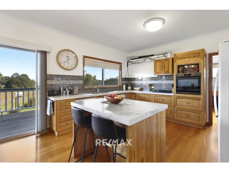 1 Heather Court, Metung VIC 3904