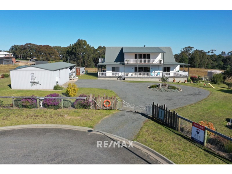 1 Heather Court, Metung VIC 3904