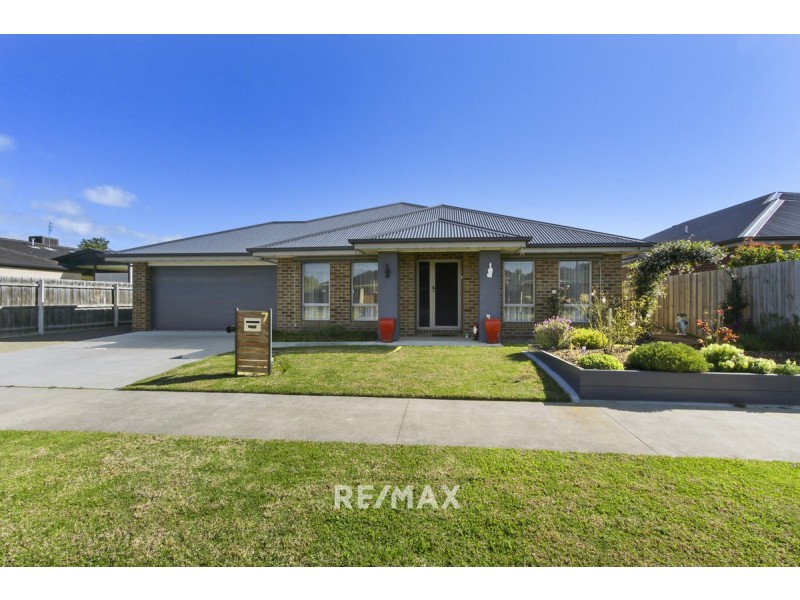 7 McKimmie Court, Bairnsdale VIC 3875
