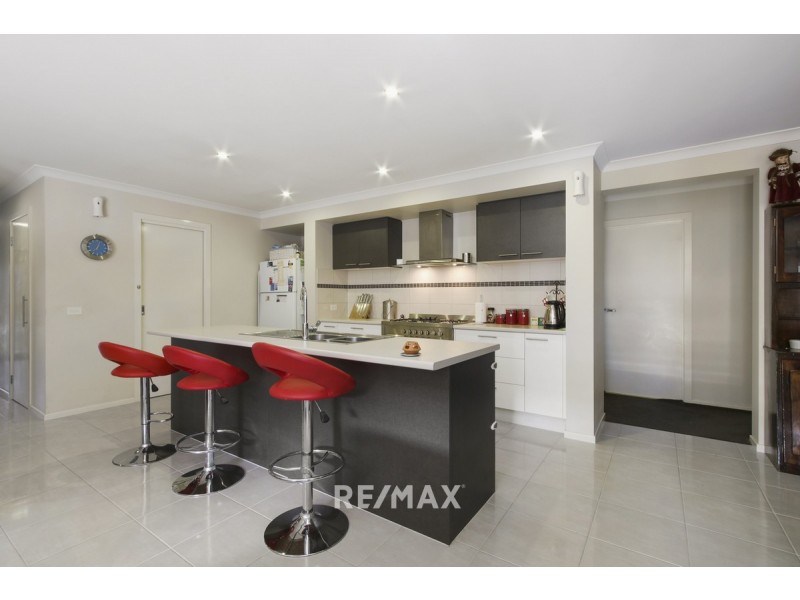 7 McKimmie Court, Bairnsdale VIC 3875