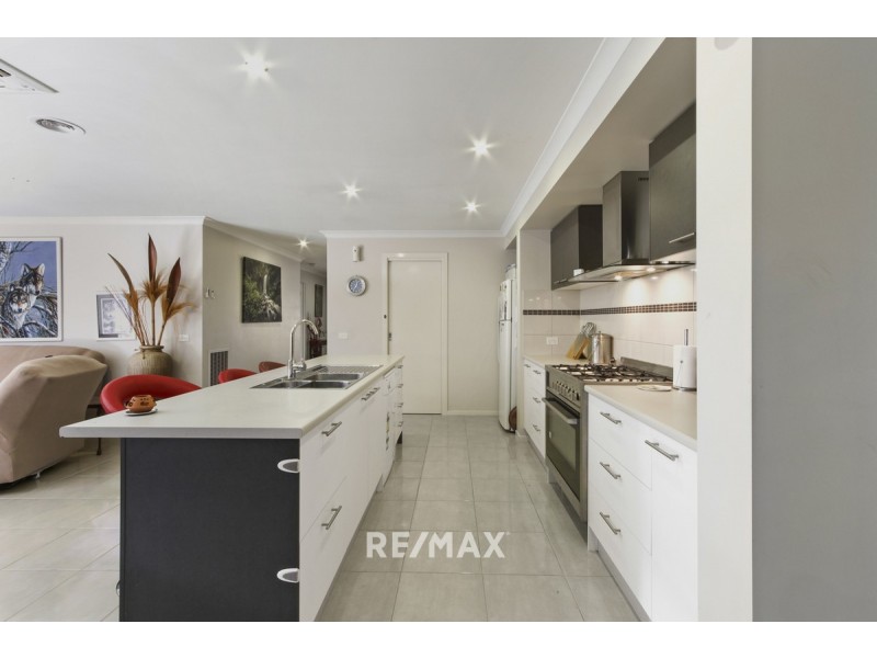 7 McKimmie Court, Bairnsdale VIC 3875