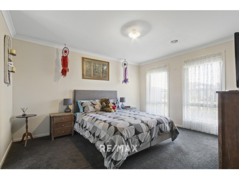 7 McKimmie Court, Bairnsdale VIC 3875