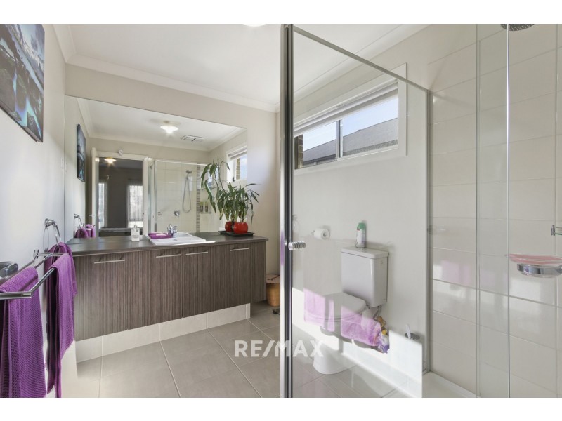 7 McKimmie Court, Bairnsdale VIC 3875