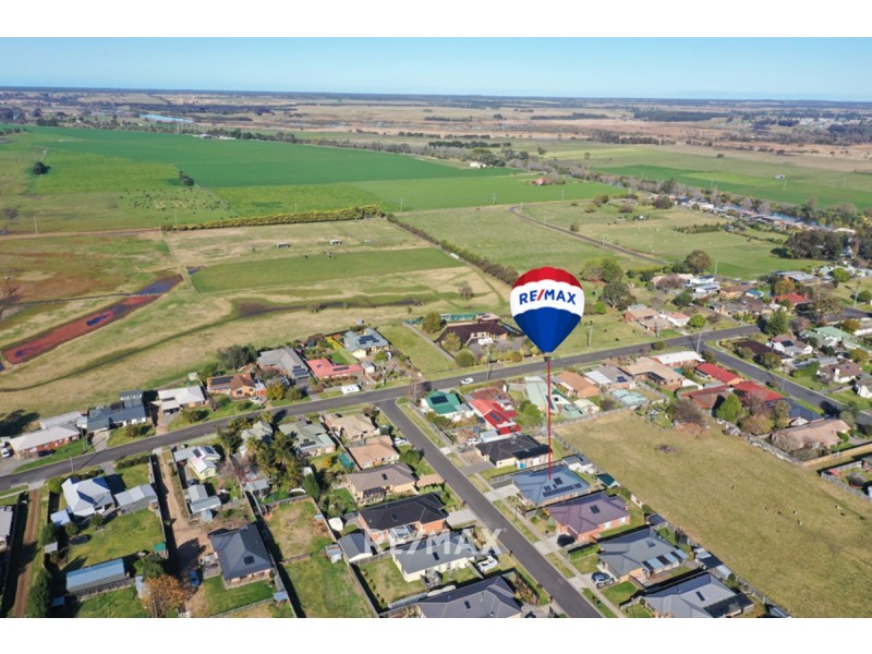7 McKimmie Court, Bairnsdale VIC 3875