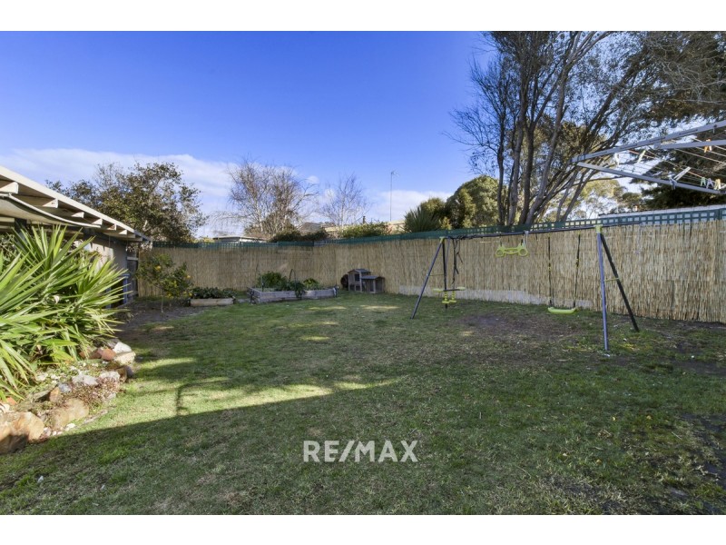 5 Campbell Grove, Lake Bunga VIC 3909