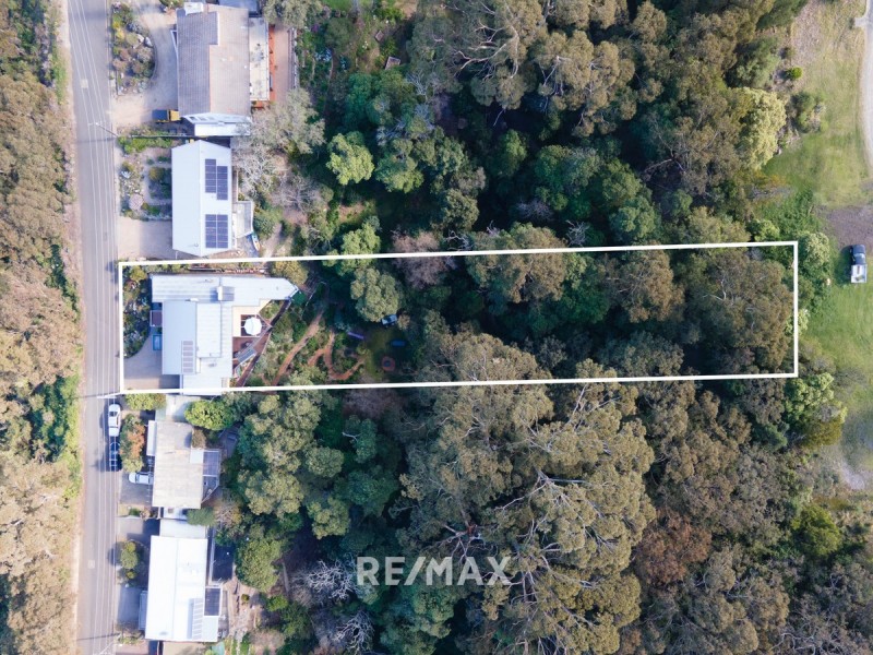 81 Seaview Parade, Kalimna VIC 3909
