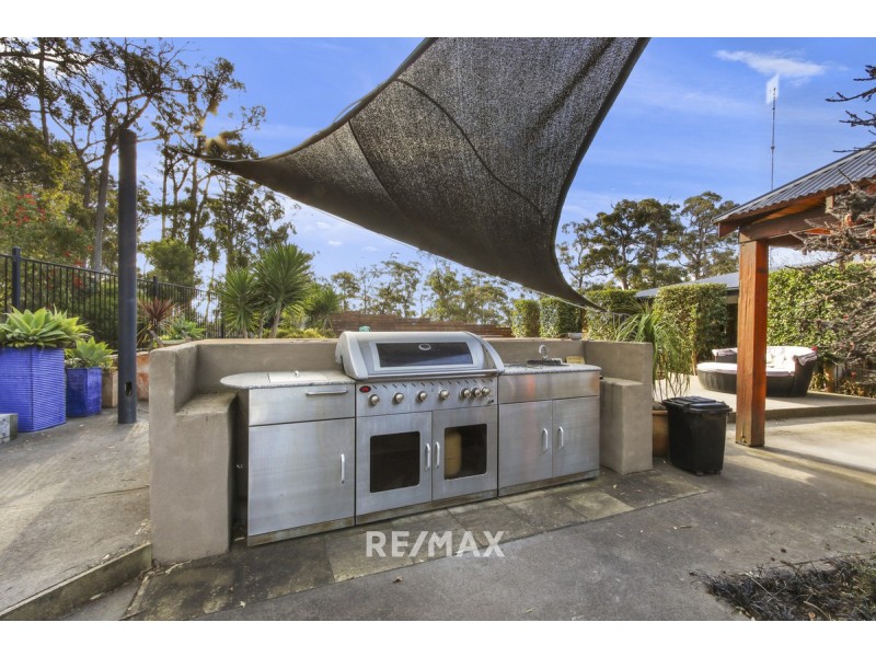 6 Hendersons Road, Toorloo Arm VIC 3909