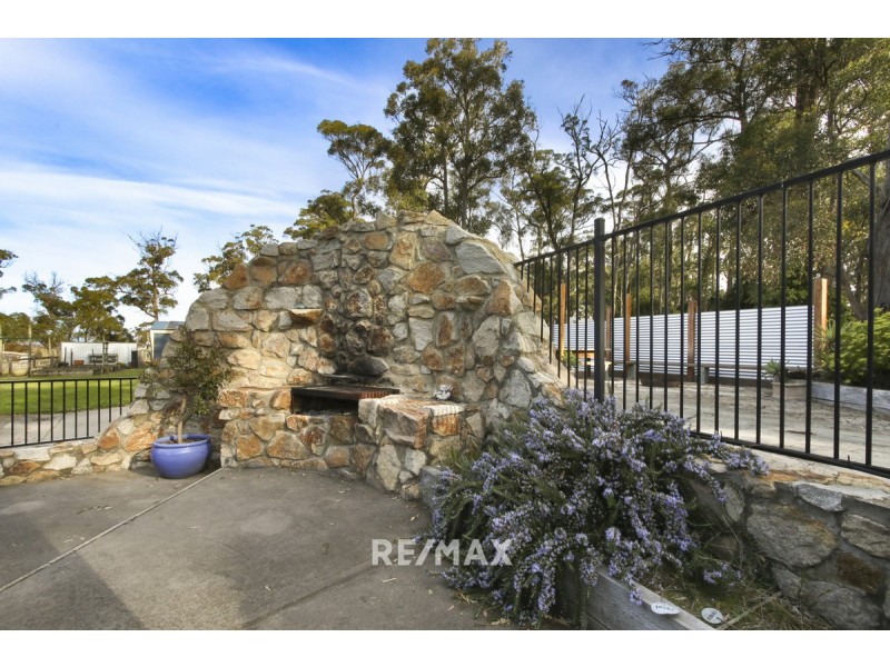 6 Hendersons Road, Toorloo Arm VIC 3909