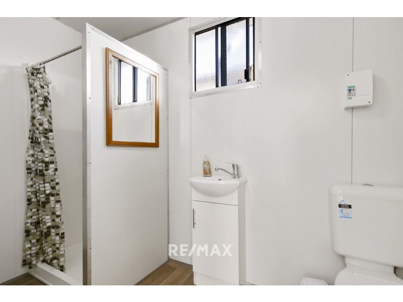 29-31 Palmers Road, Lakes Entrance VIC 3909