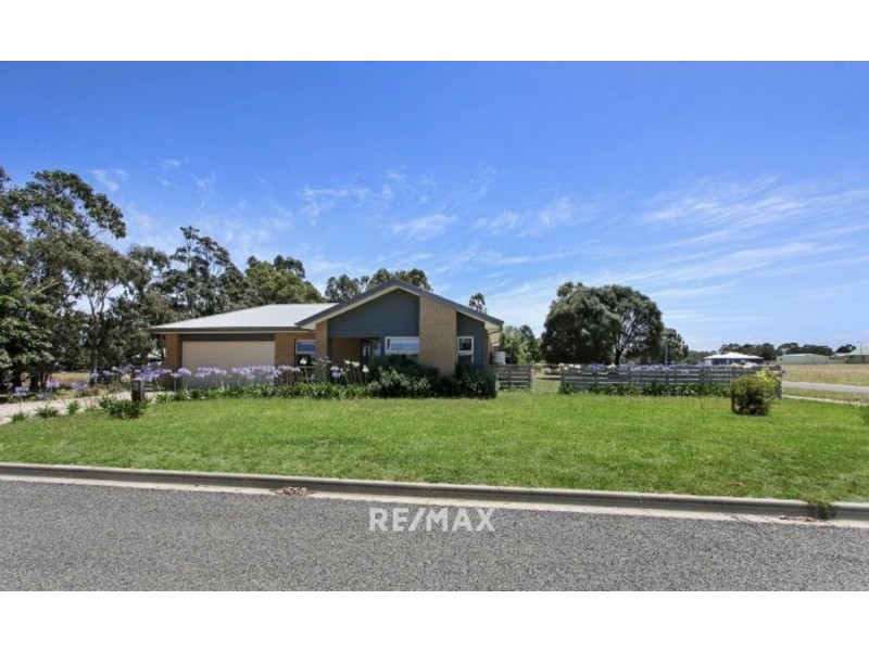 3 Boronia Street, Metung VIC 3904