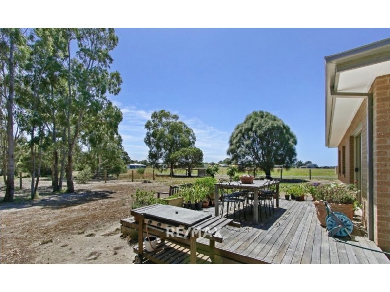 3 Boronia Street, Metung VIC 3904