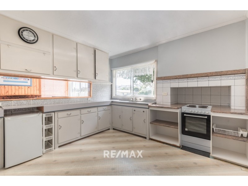 8 Sudings Road, Lakes Entrance VIC 3909