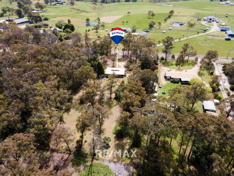 6 Mill Point Road, Lake Tyers Beach VIC 3909