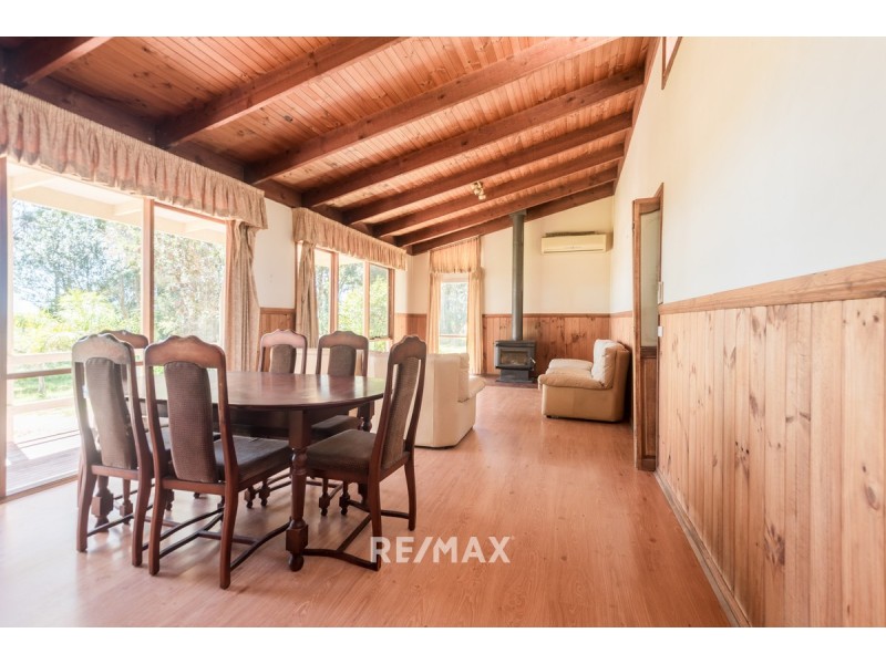 6 Mill Point Road, Lake Tyers Beach VIC 3909