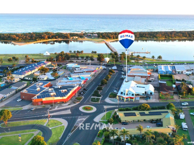 23 Myer Street, Lakes Entrance VIC 3909