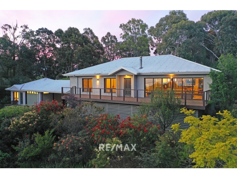 8 The Billabong, Metung VIC 3904