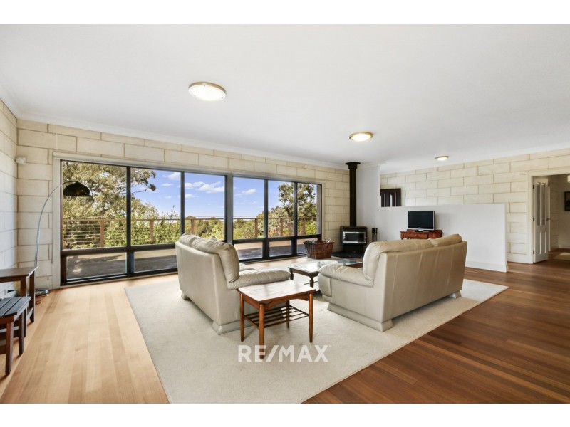 8 The Billabong, Metung VIC 3904